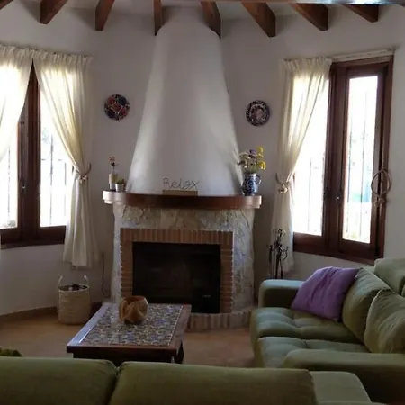 Alhambra - Dale A Tu Familia Vacaciones Y El Descanso Que Se Merecen Villa Calp