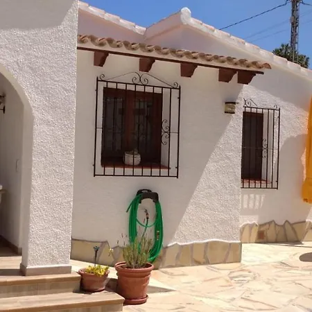 Alhambra - Dale A Tu Familia Vacaciones Y El Descanso Que Se Merecen * Calp