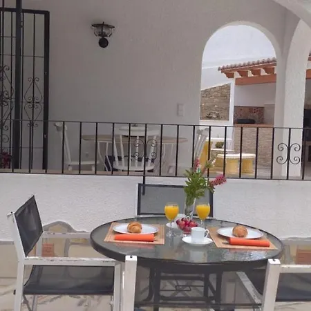 Alhambra - Dale A Tu Familia Vacaciones Y El Descanso Que Se Merecen Villa *